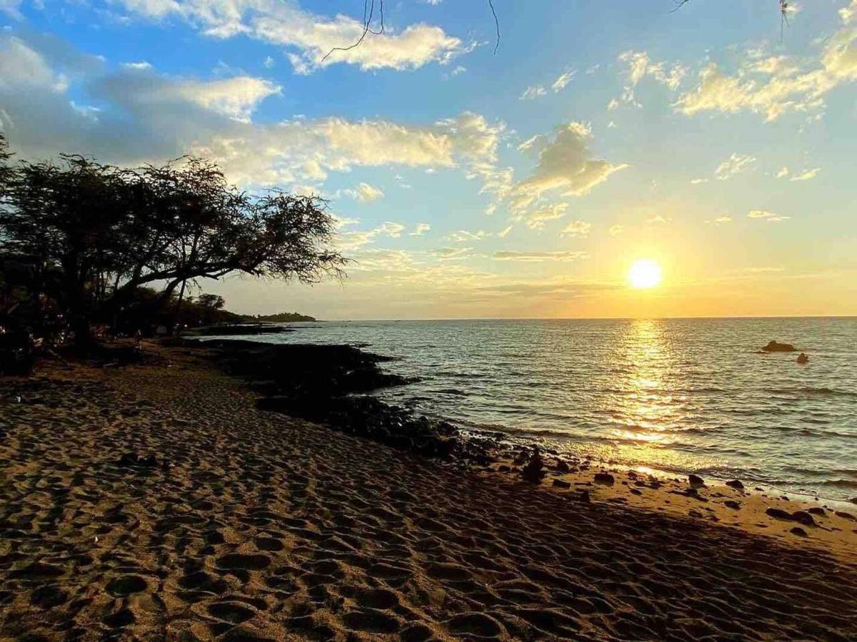 Family Friendly Kailua Bay View Ac Free Parking Walk To Kailua Village Luaran gambar