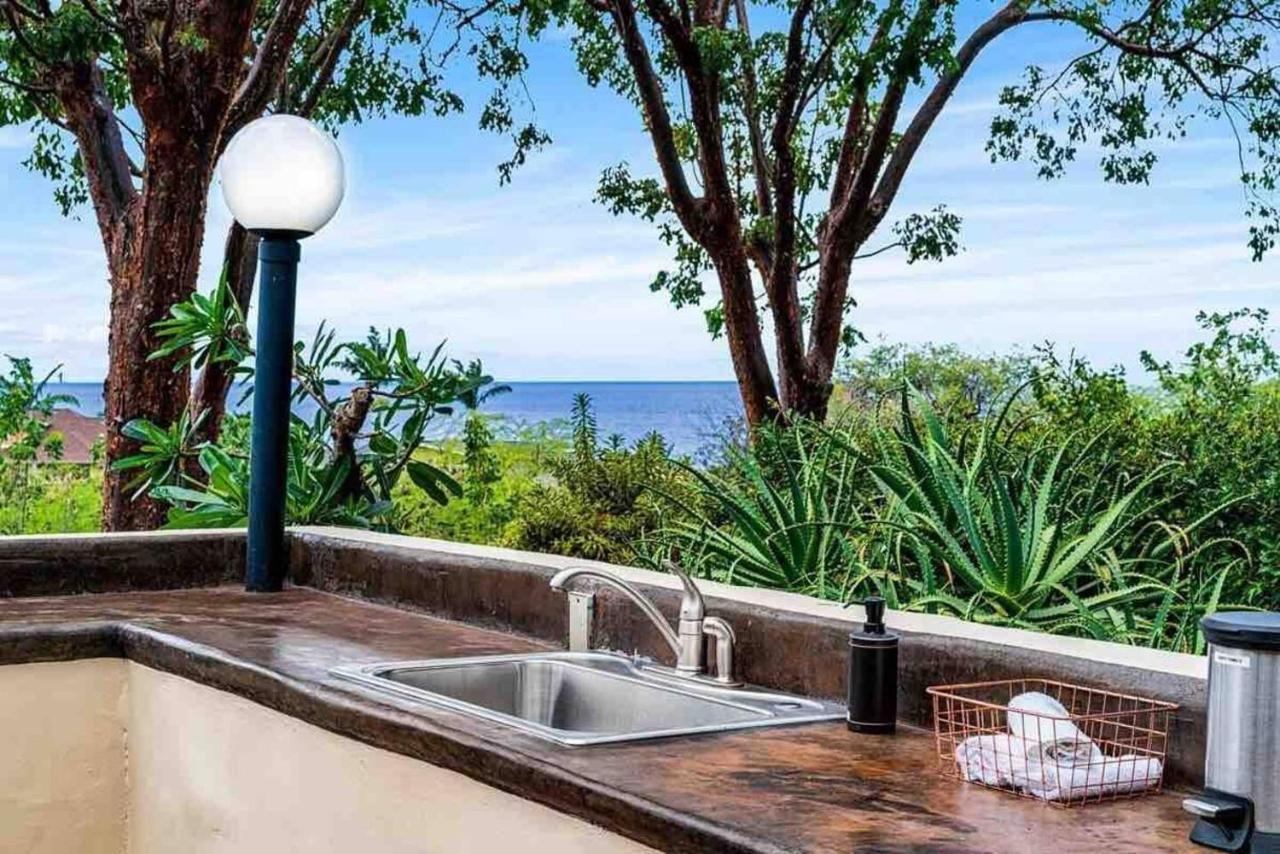 Family Friendly Kailua Bay View Ac Free Parking Walk To Kailua Village Luaran gambar